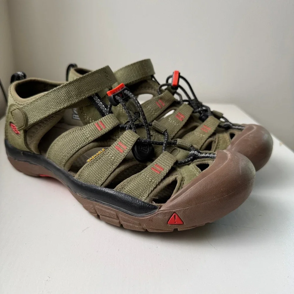 KEEN Newport H2 Kid's Sandals Size 5 Olive Green Orange Outdoor Water Shoe